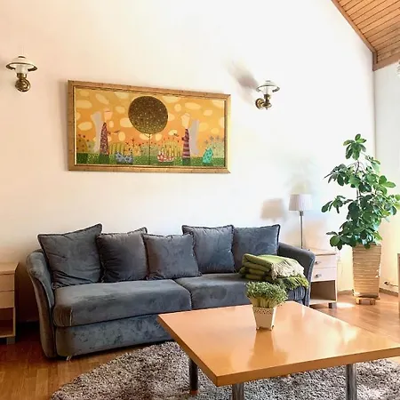 度假居 Zidinio Liepsnele